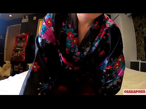 ❤️ Giovane ragazza cosplay ama il sesso fino all'orgasmo con uno squirt in una cavallerizza e un pompino. Ragazza asiatica con figa pelosa e belle tette in costume tradizionale giapponese in video amatoriale che mostra la masturbazione con fuck toys. Sakura 3 OSAKAPORN. ❤️❌ Pornoal it.taxiklass.ru ❌❤