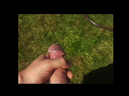 ❤️ Hot hottie si fa scopare la figa rosa e sborra con uno squirt in un giardino estivo ❤️❌ Pornoal it.taxiklass.ru ❌❤