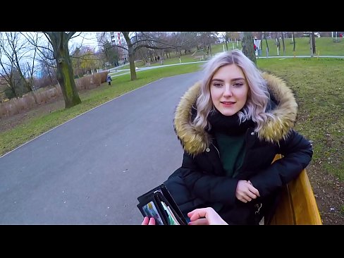 ❤️ Ingoia la sborra calda di uno sconosciuto per soldi - pompino nel parco di Eva Elfie ❤️❌ Pornoal it.taxiklass.ru ❌❤